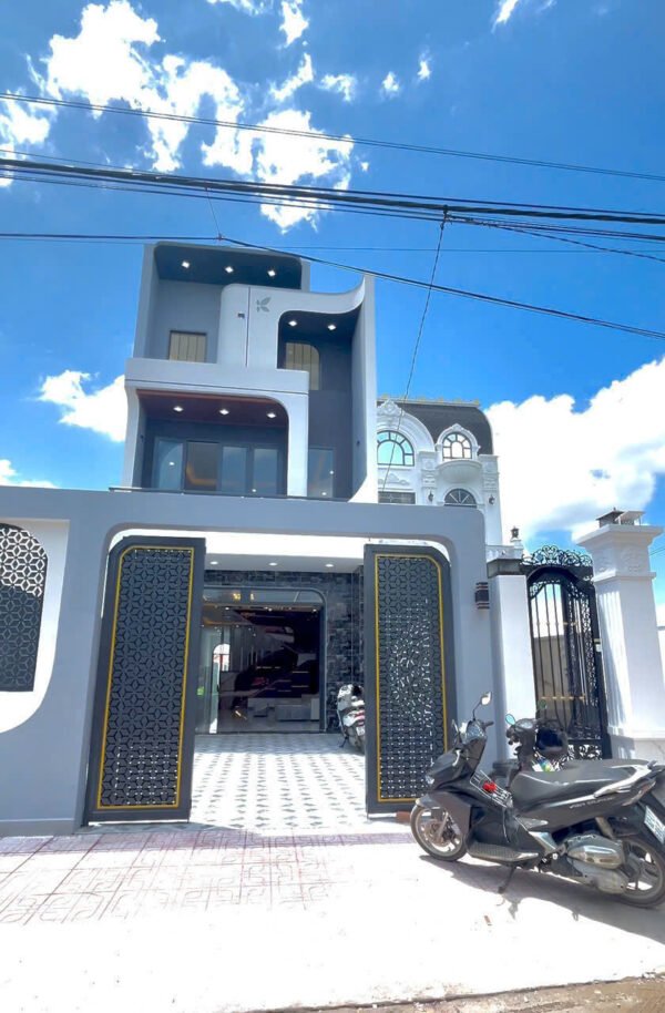 Nhà 4 Tỷ 2 rộng 250m2