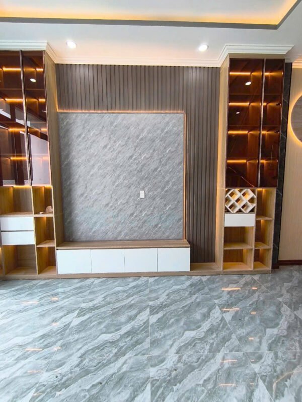 Nhà hoàn công giá 2ty3